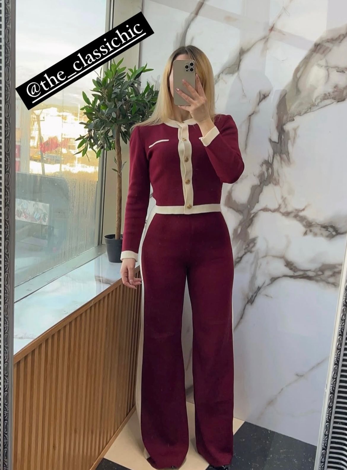 Ensemble Boutonnée