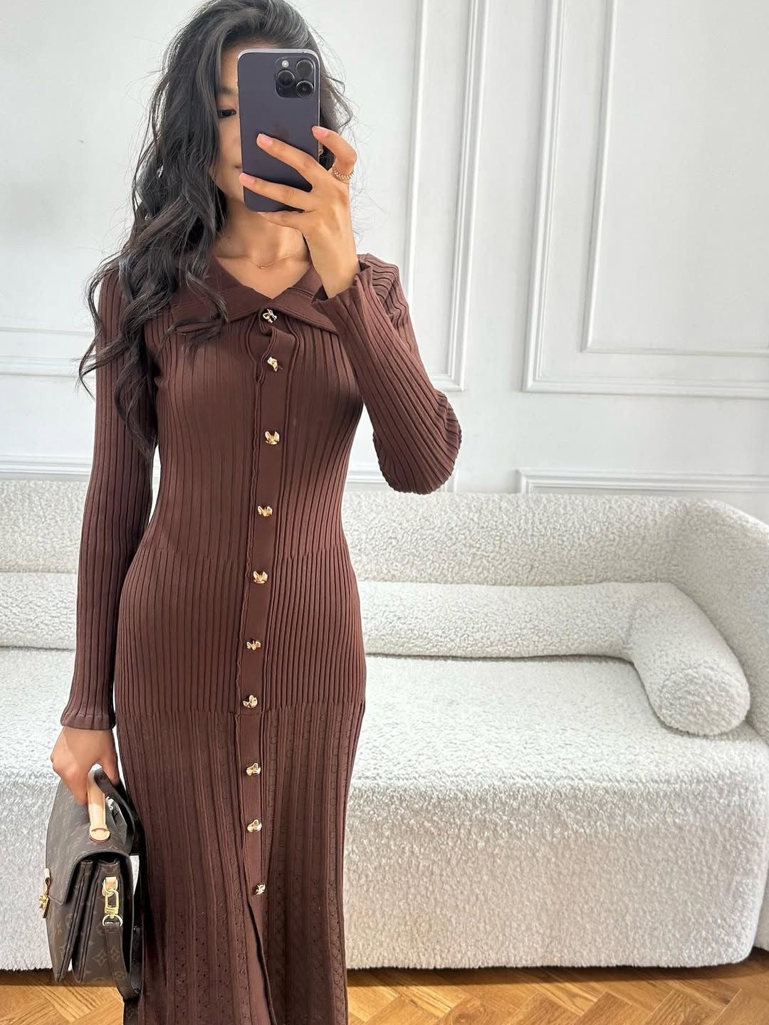 Robe Inaya