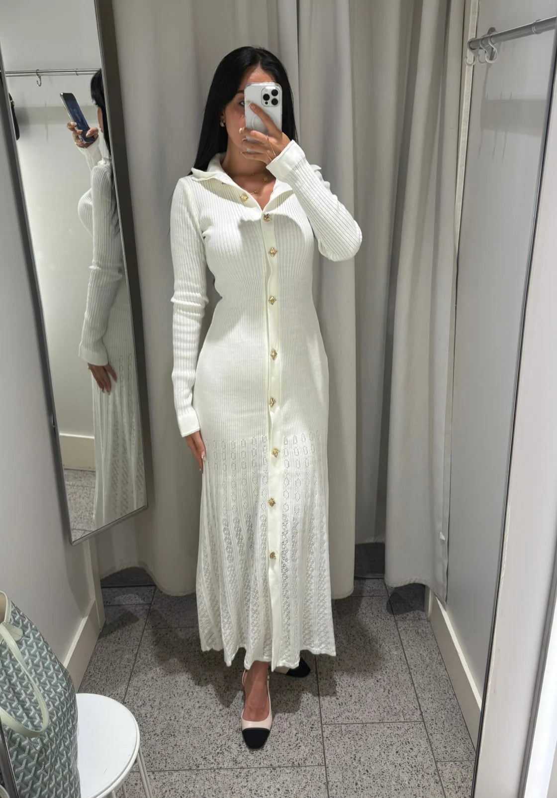 Robe Inaya