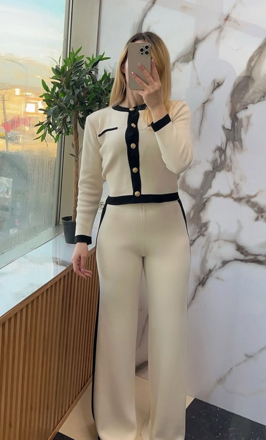 Ensemble Boutonnée
